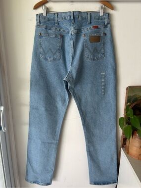 Wrangler Women’s Cowboy Cut Antique Wash Slim Fit Jeans 1014MWZAT  Size 13 x 34